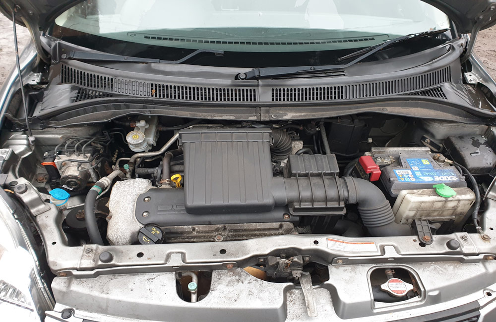 Suzuki Swift GLX VVTS Engine petrol